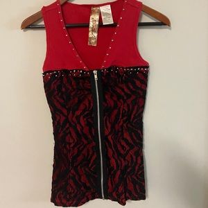 Spoiled red and black t-shirt